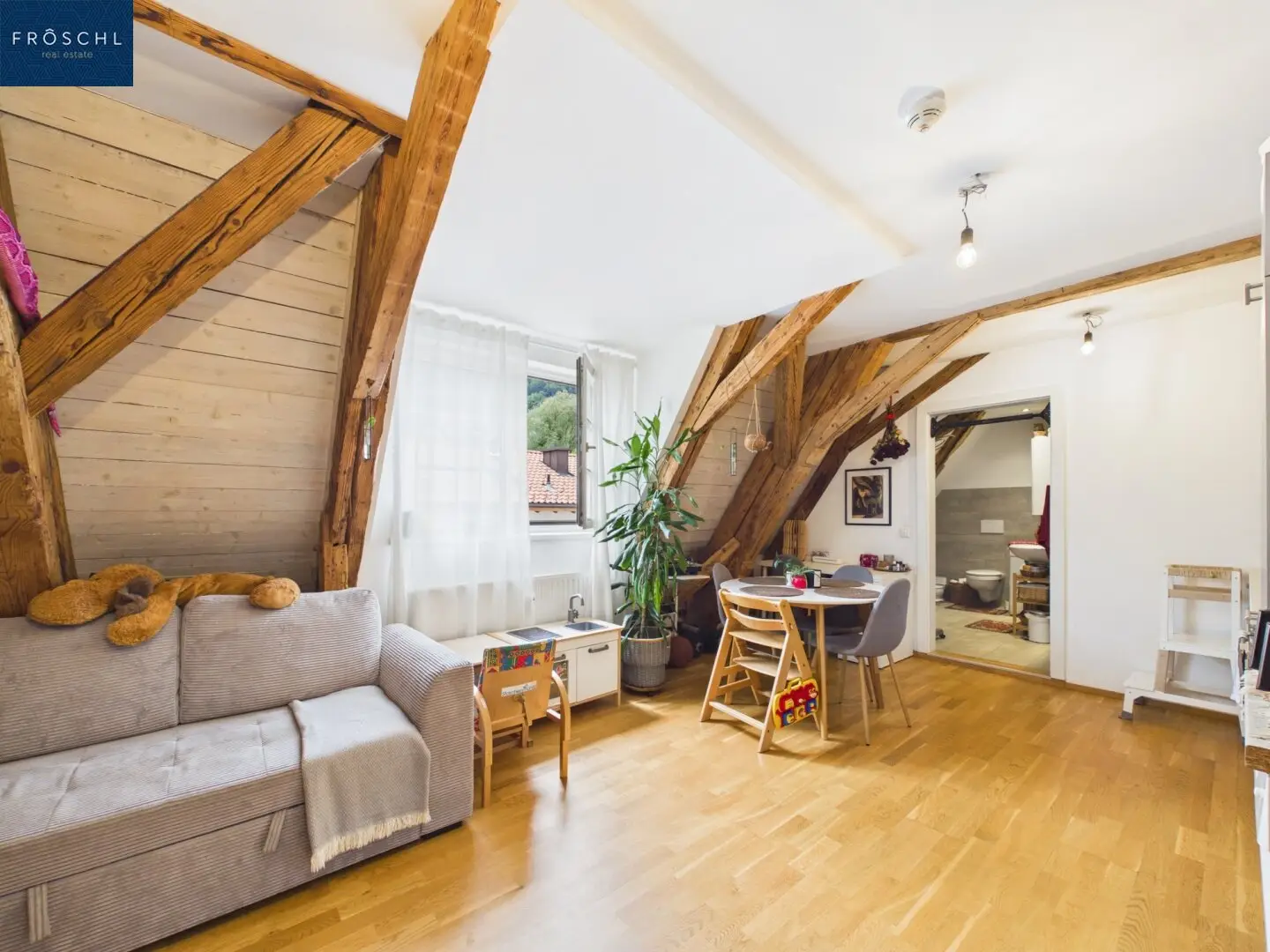 Historic Ambience | Attractive 2-room Apartment in Hall in Tirol