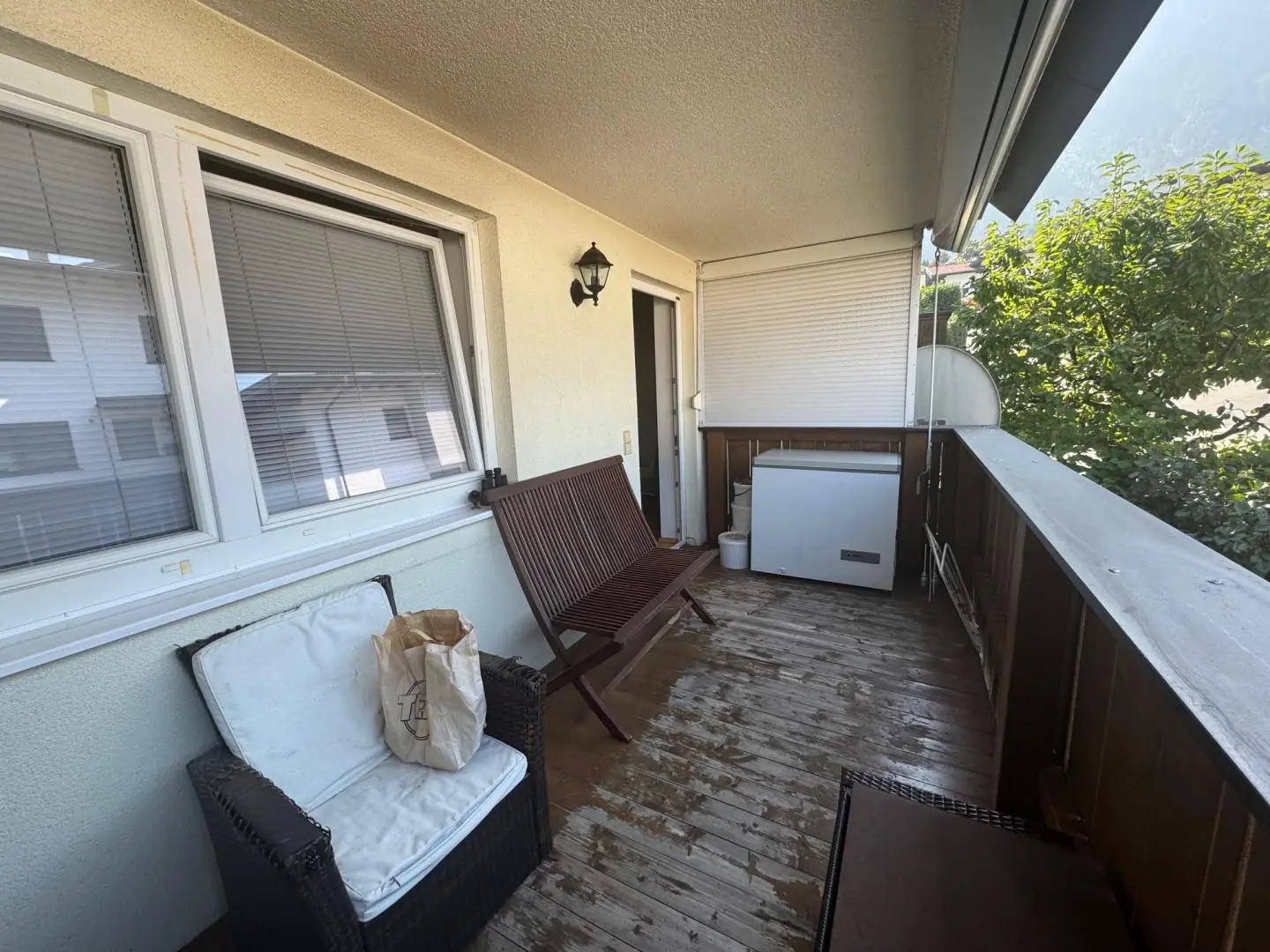 Bright apartment with balcony and two parking spaces