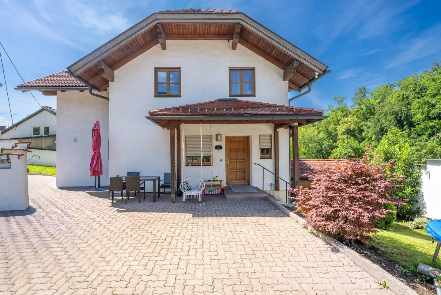 Familienwohnung mit Doppelgarage nahe Gaisberg