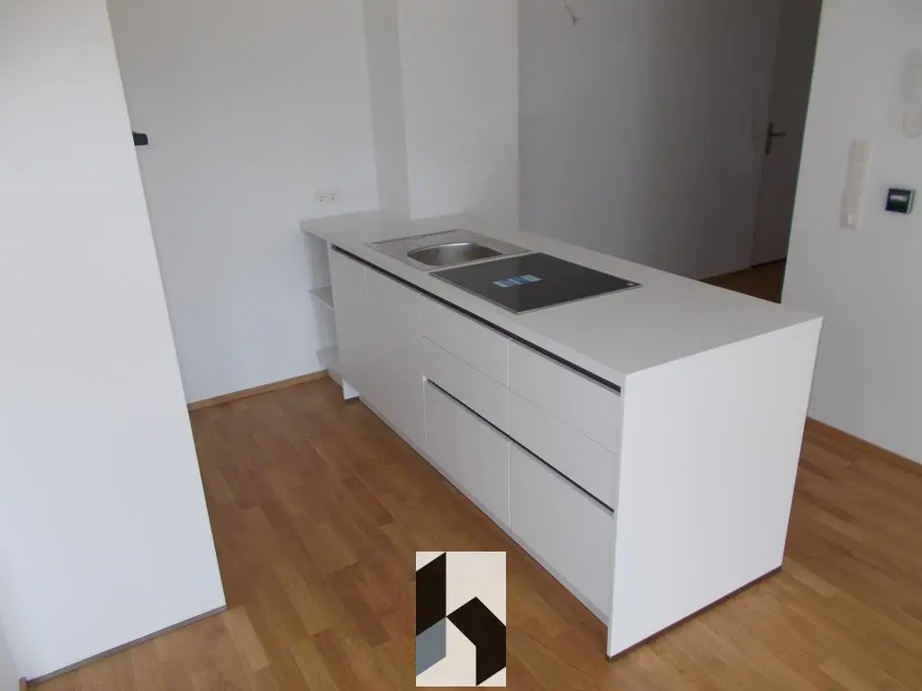 Neubauwohnung mit sonniger Loggia und Tiefgarage
