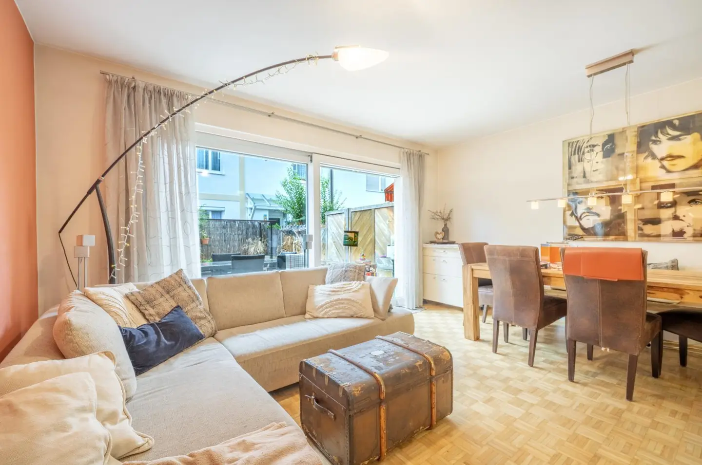 Spacious family oriented with garden Familienwohnung