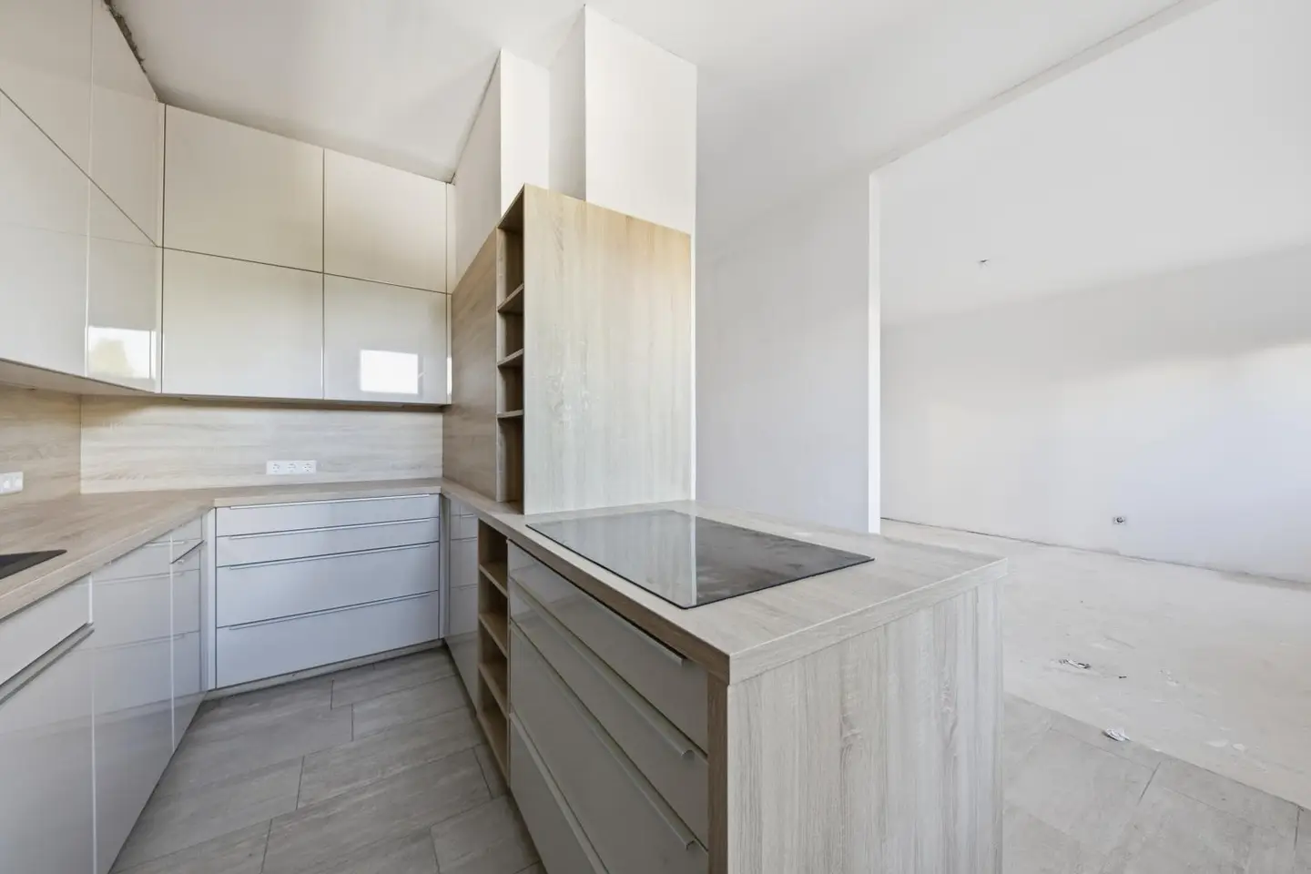 Freshly renovated family apartment with private garden