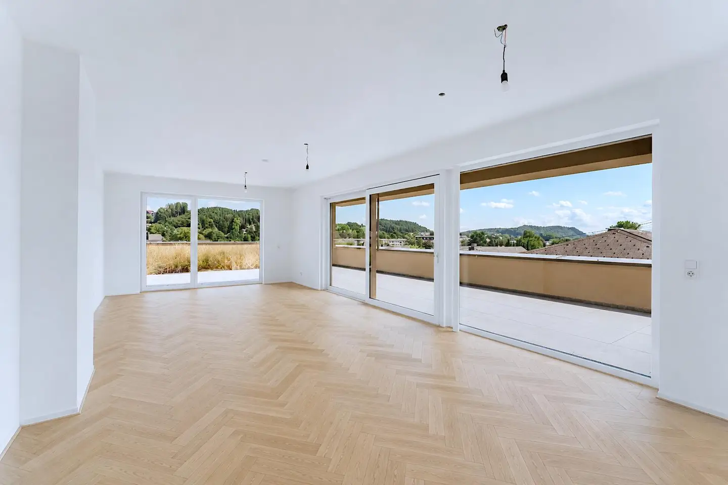 Dachgeschosswohnung mit großer Dachterrasse und Fernblick