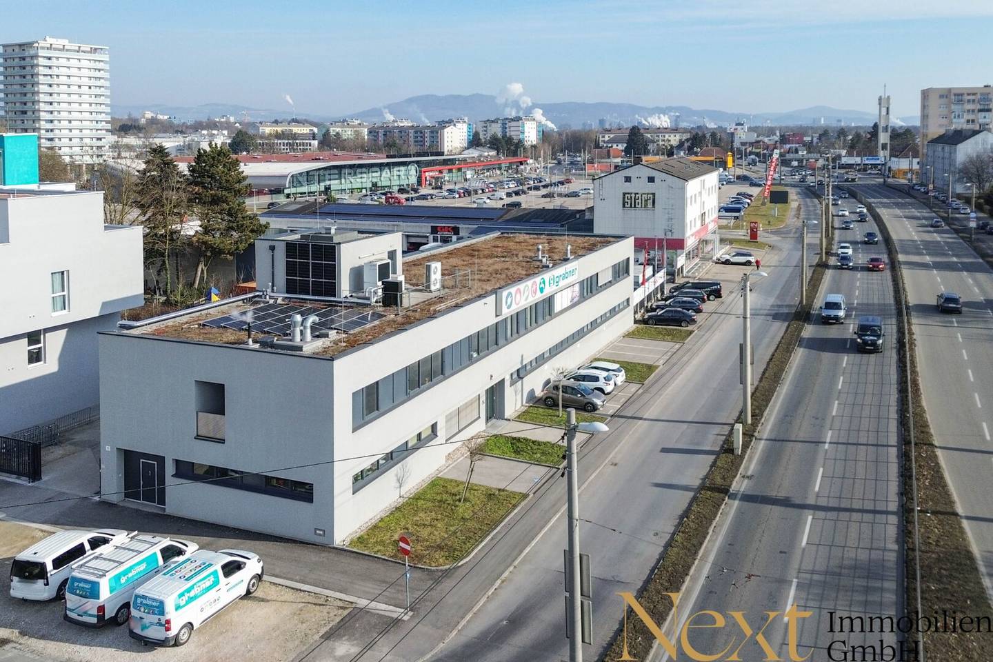 Your new location on Salzburger Straße in Linz Great 1 room office for rent