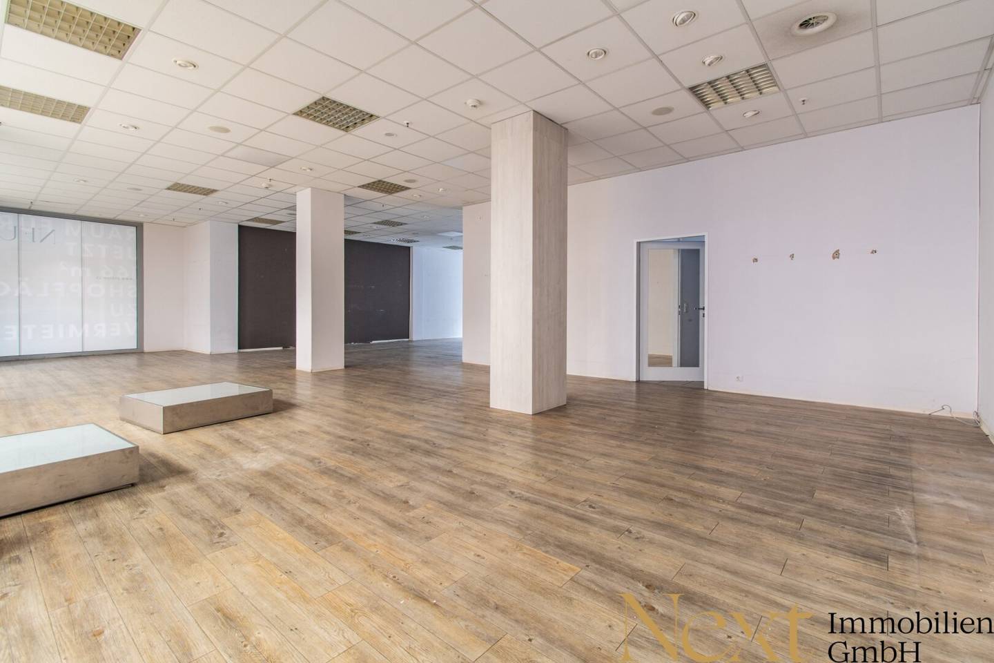 Ground-floor gastro space in the Linz ATRIUM shopping center with high foot traffic for rent