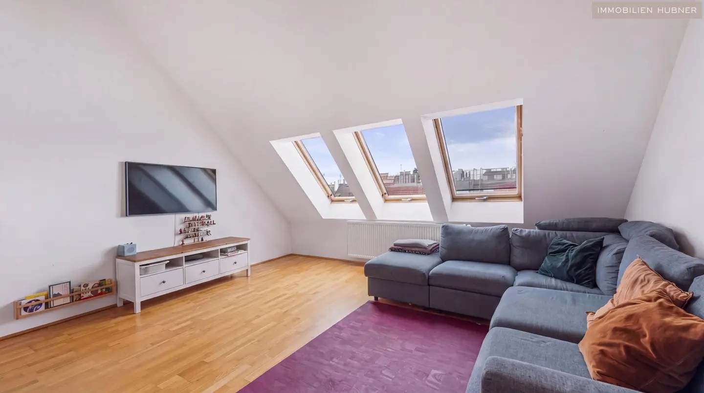 Sonnige Dachgeschosswohnung mit Terrasse beim MuseumsQuartier