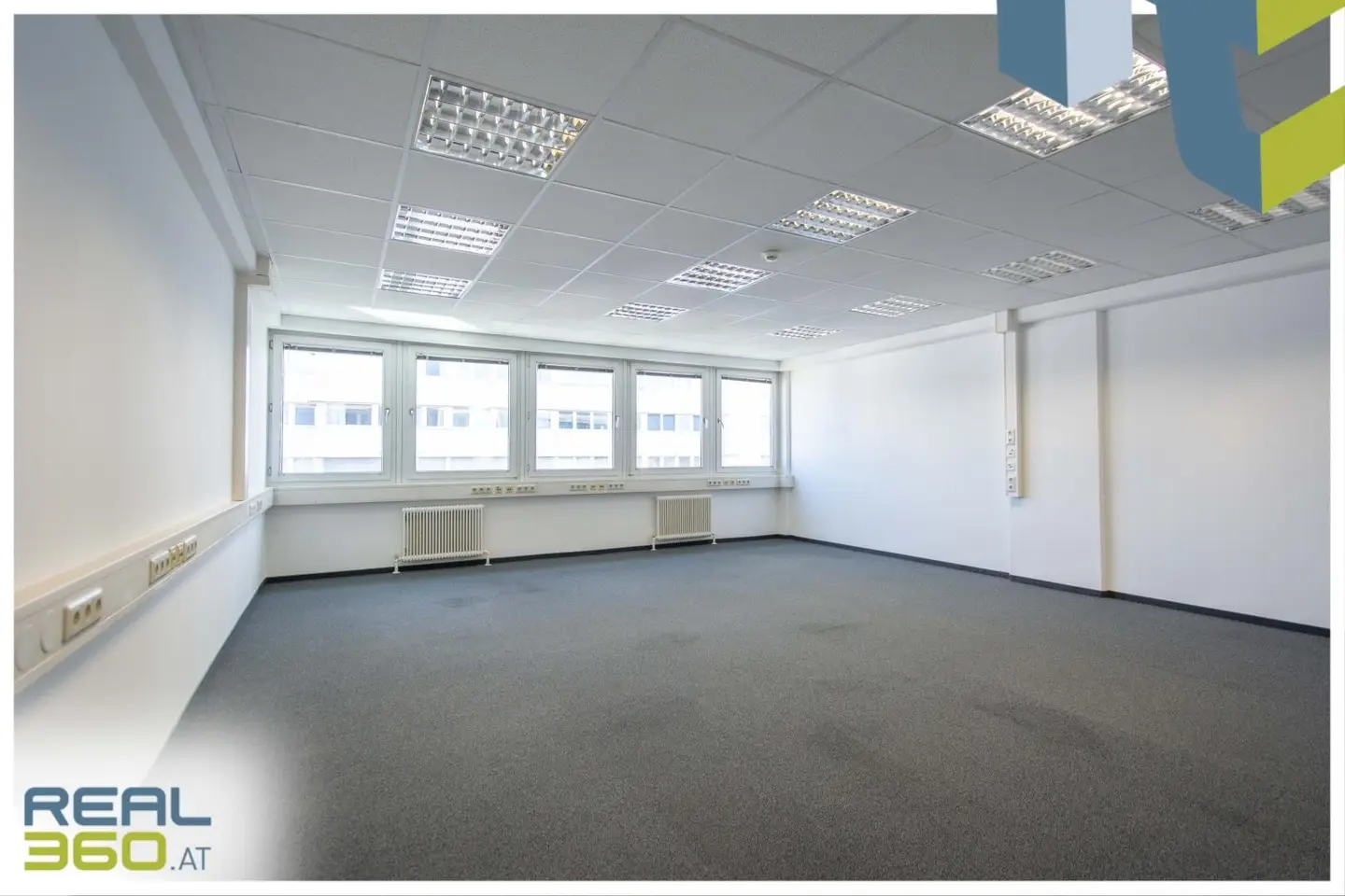 Bright apartment barrier free with lift