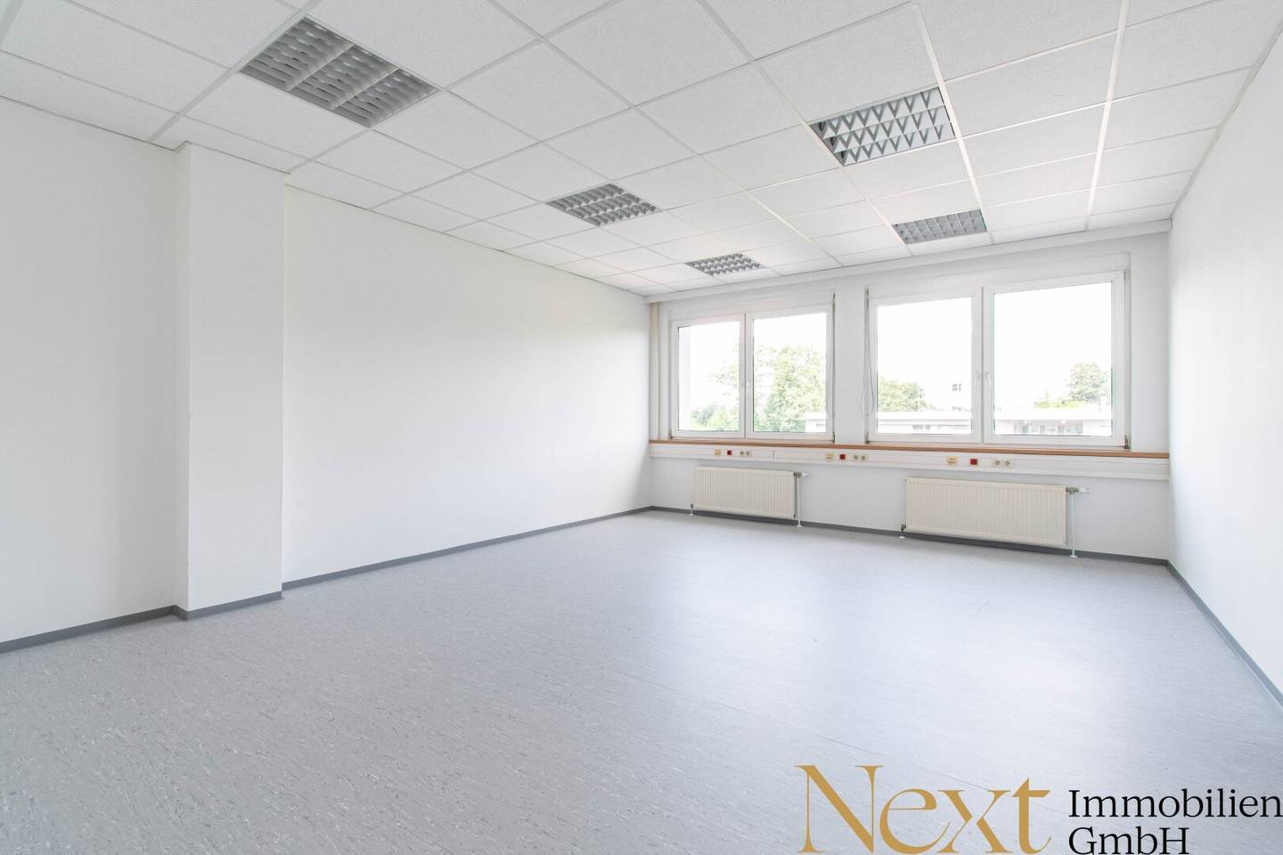 Spacious office space with ideal transportation connections in the GTZ Wels for rent! ???