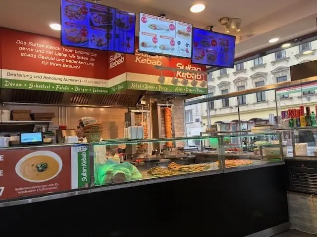 Profitable restaurant with outdoor seating Anlegerwohnung