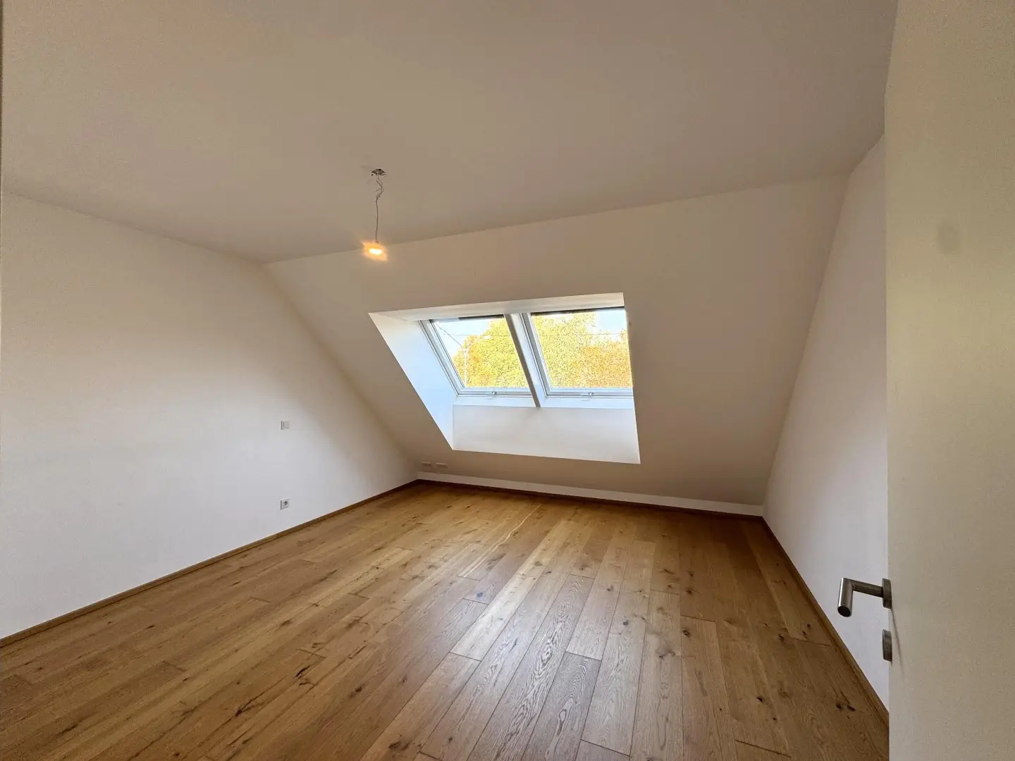 High quality apartment with Bulthaup kitchen and loggia