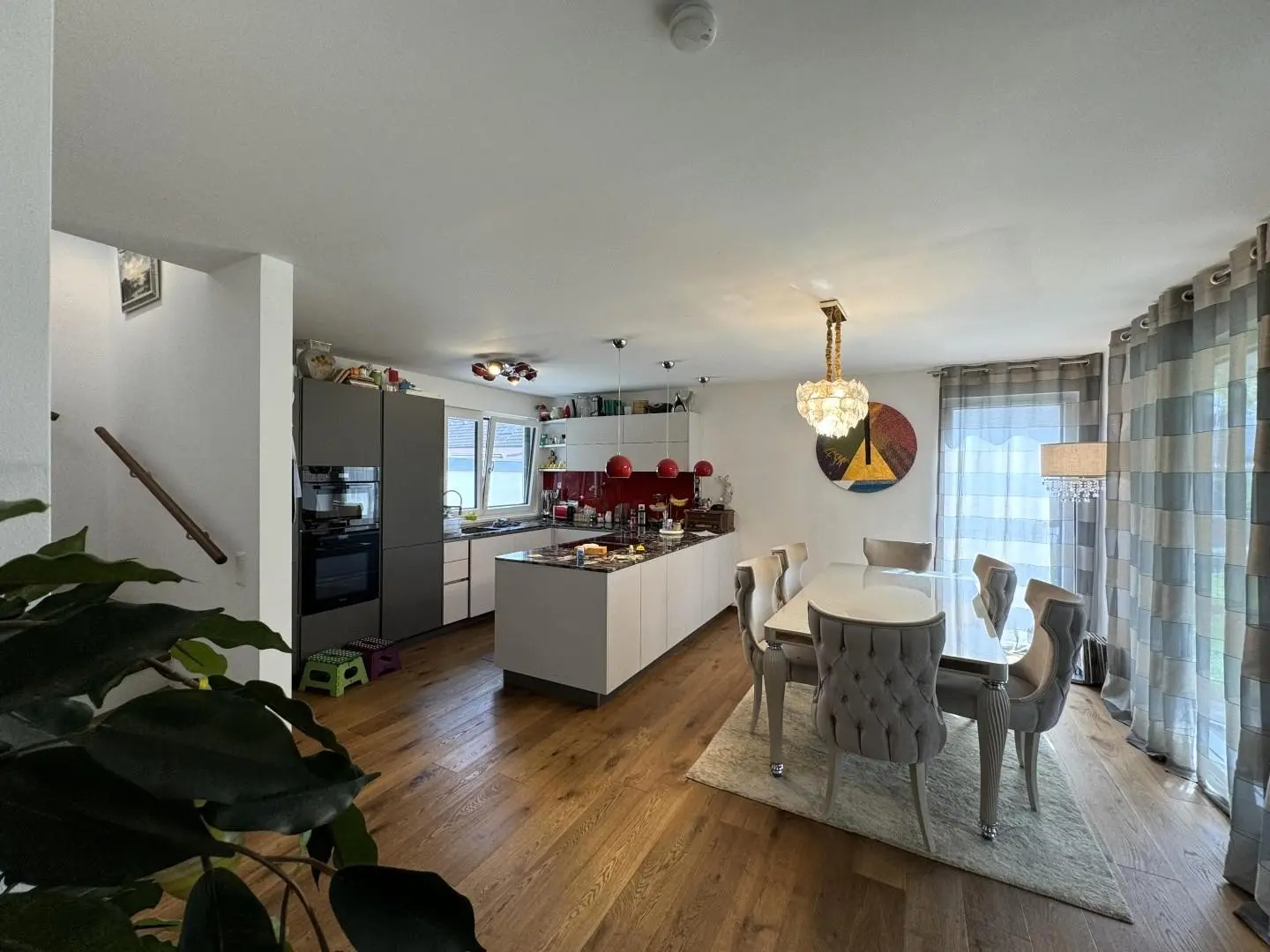 Sunny living with garden on own land Wohnung