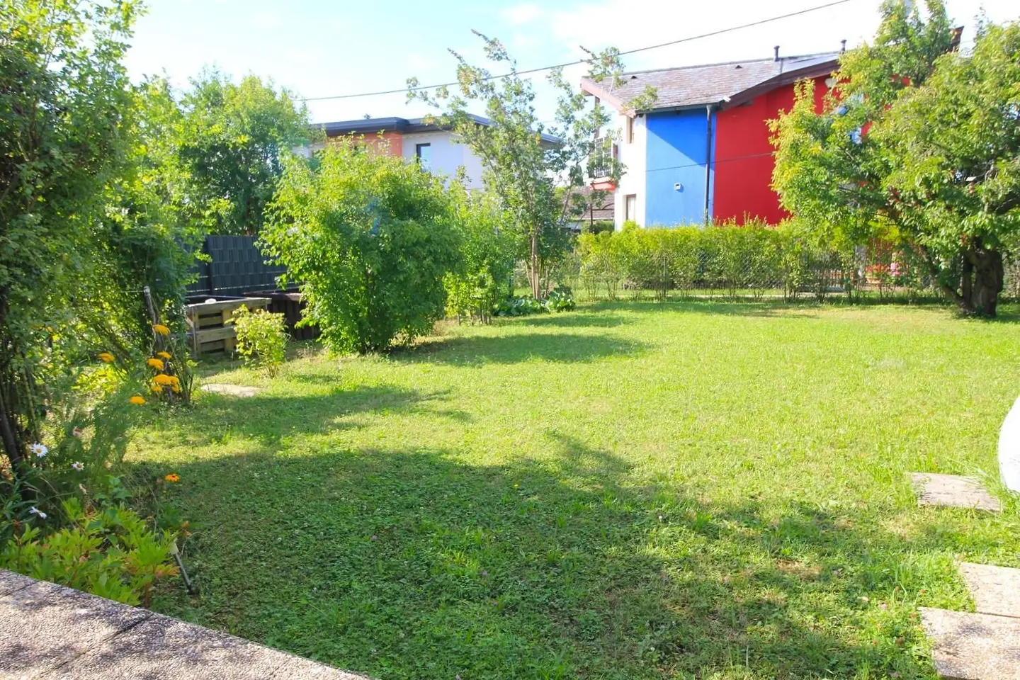 Sonnige Gartengrundstückslage in ruhiger Umgebung Ferienwohnung