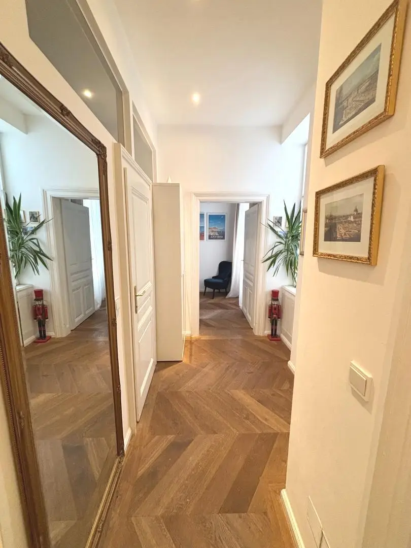 Urbaner Altbaucharme trifft modernes Wohngefühl – Ihr neues Zuhause im 9. Bezirk
