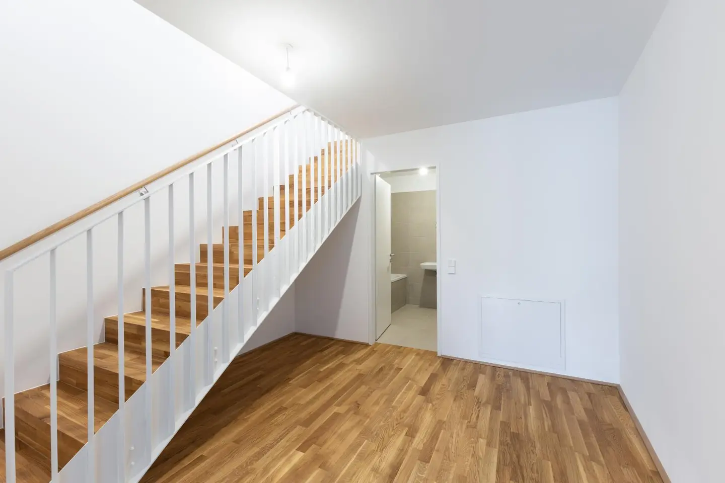 Maisonettewohnung with large terrace and good transport links