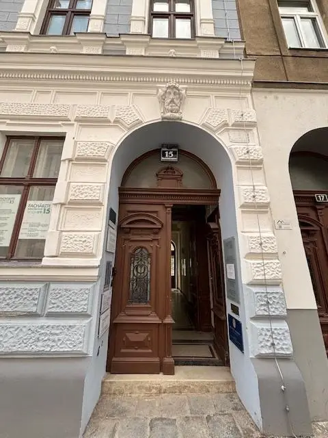 Erstbezug Dachgeschosswohnung mit Terrasse und Klimaanlage
