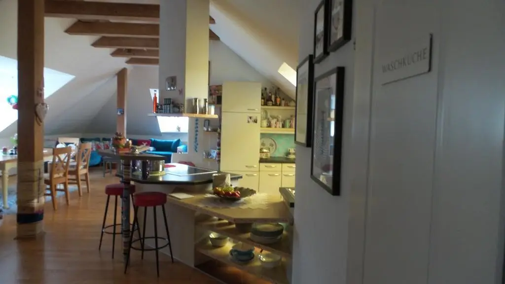 Tolle Dachgeschoß Wohnung in Gmunden 2. Stock - kein LIFT