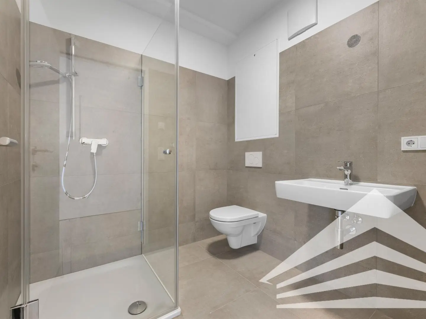 Badezimmer/WC_DG1