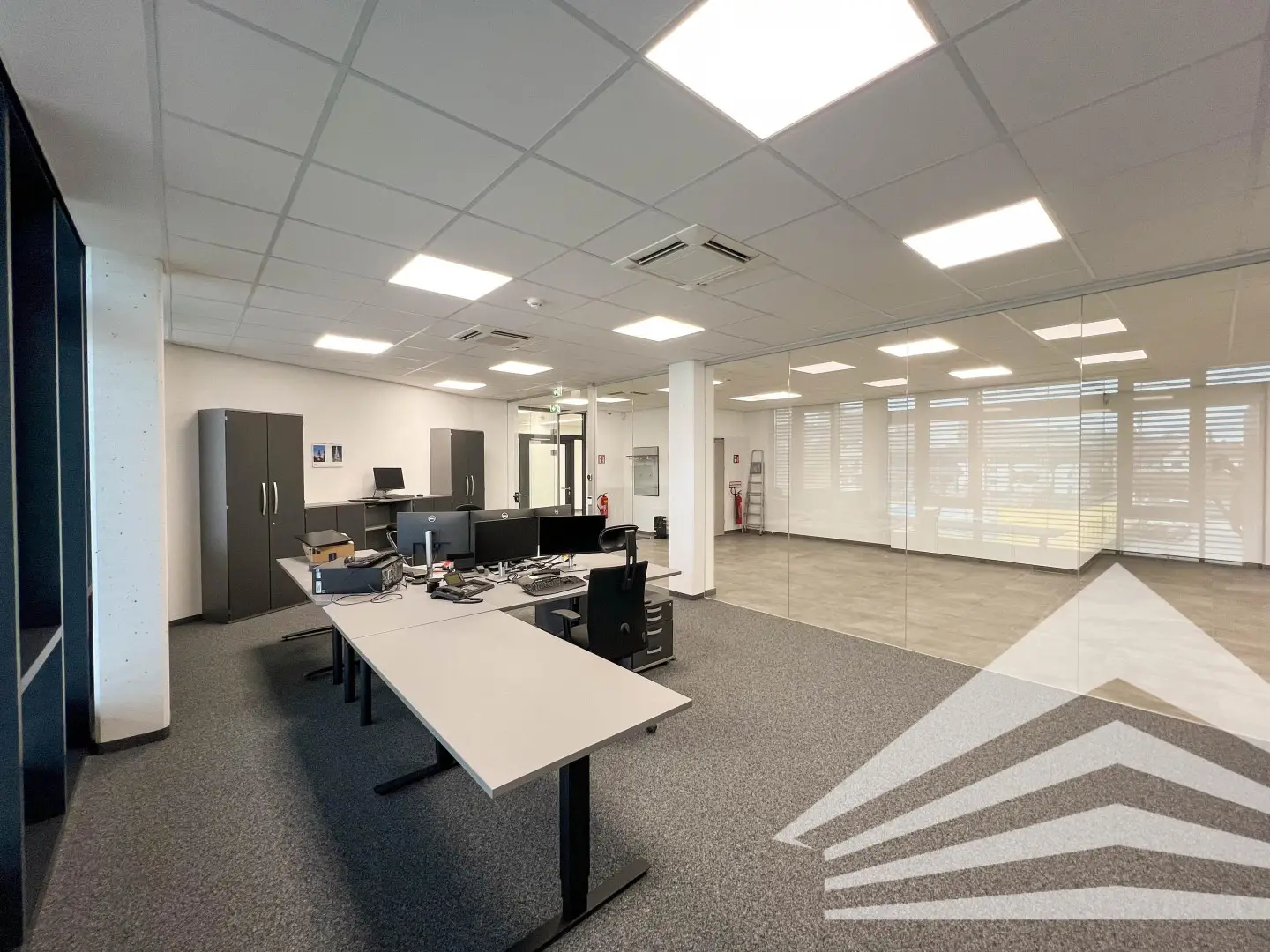 Modernes Büro mit flexibel teilbaren Flächen Wohnung