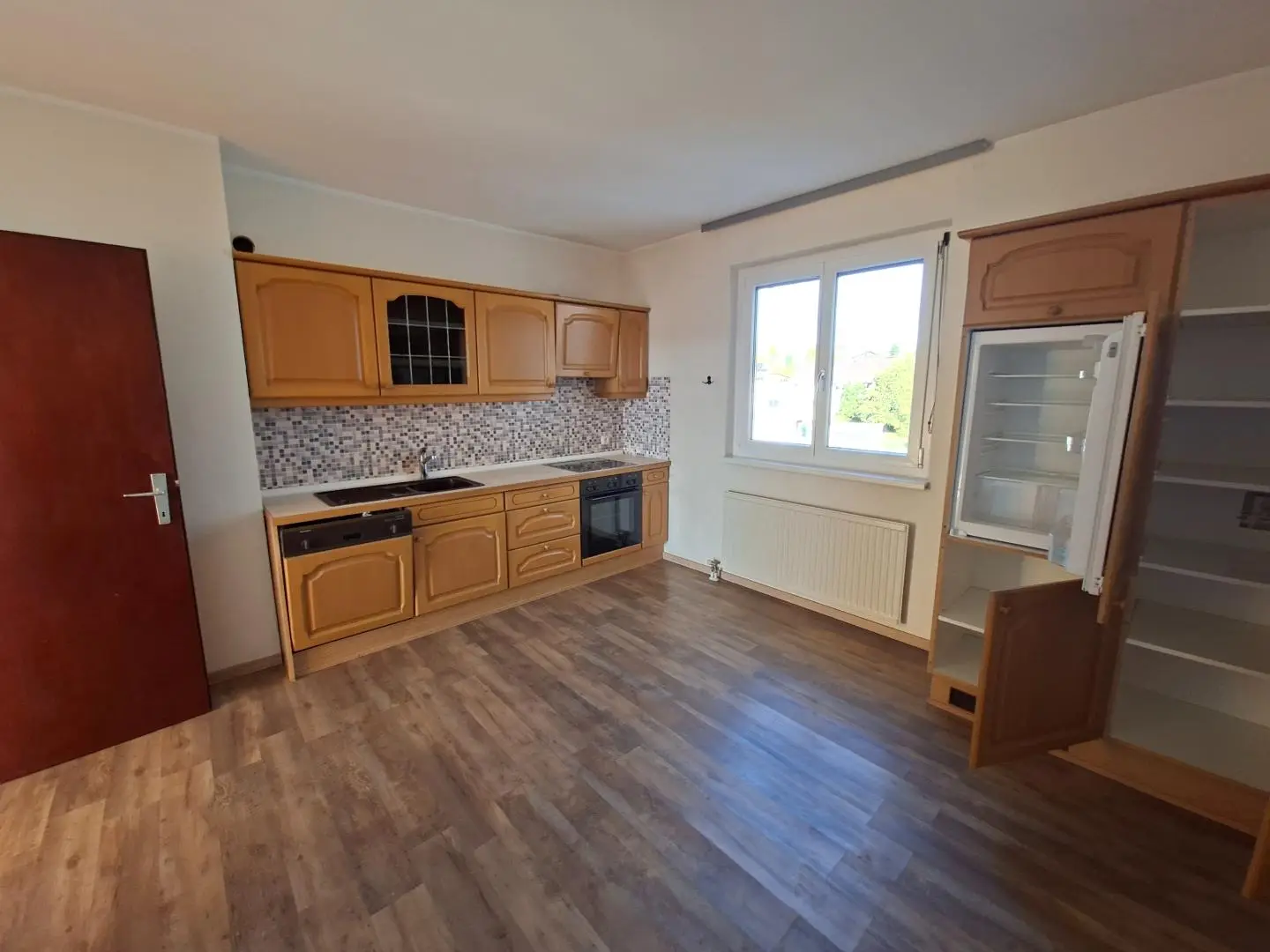 Gepflegte Wohnung mit Balkon und Stellplatz