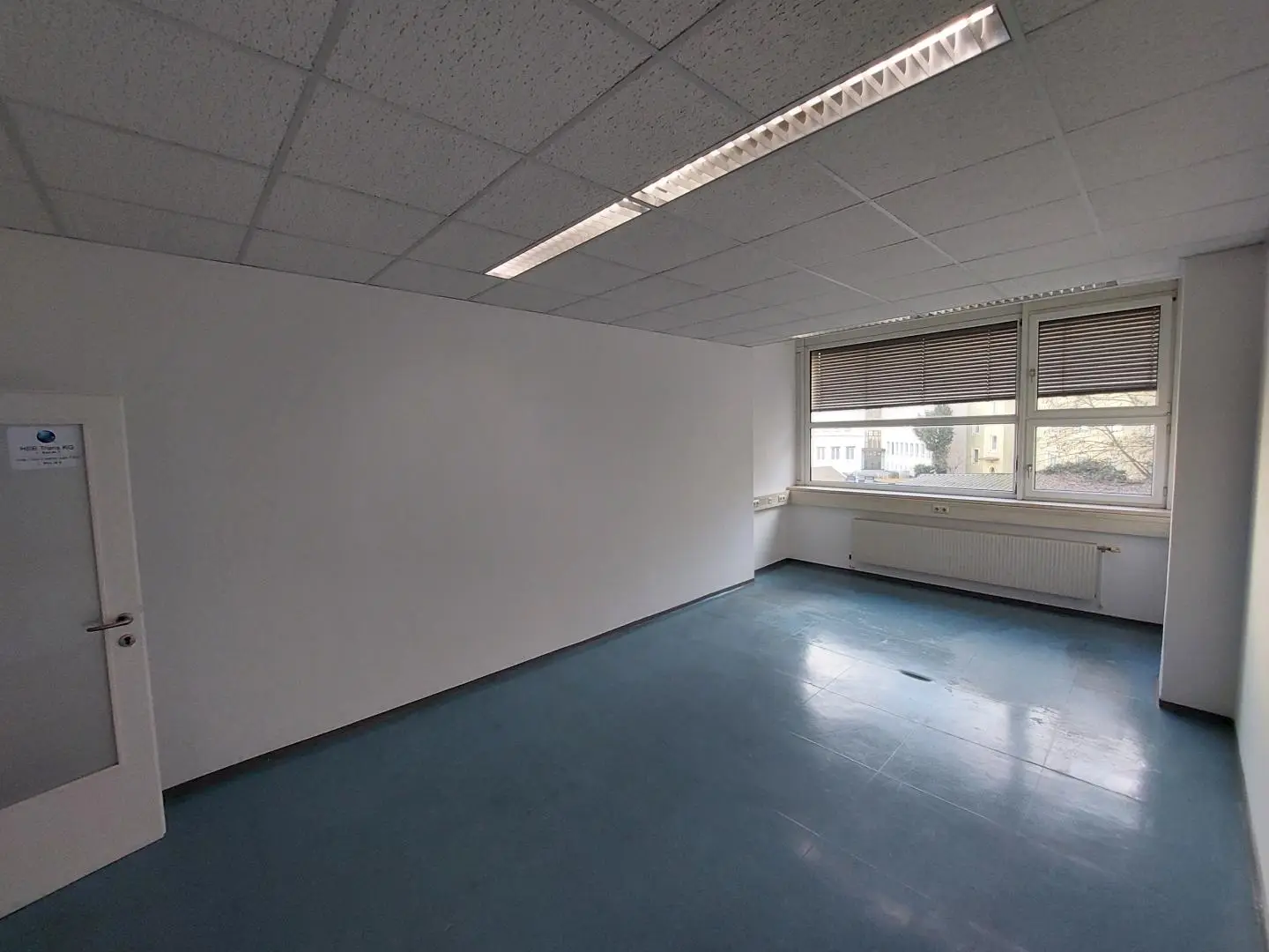 Courtyard apartment with lift near city center
