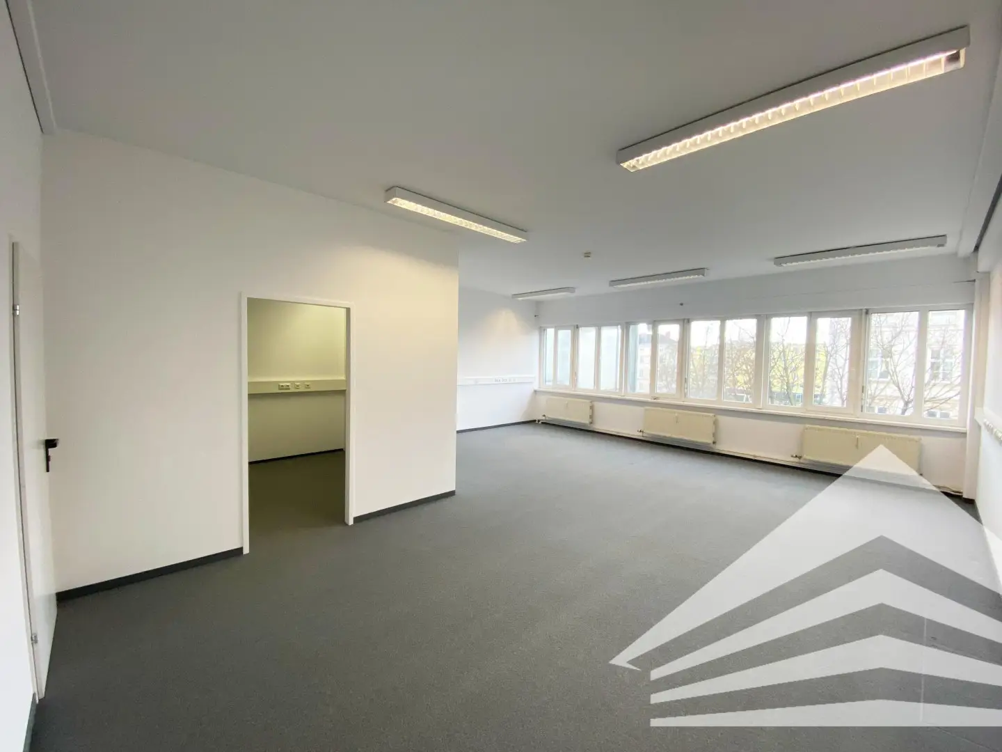 Lichtdurchflutete Loftwohnung in zentraler Lage
