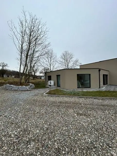 Bright Familienwohnung with terrace and heat pump
