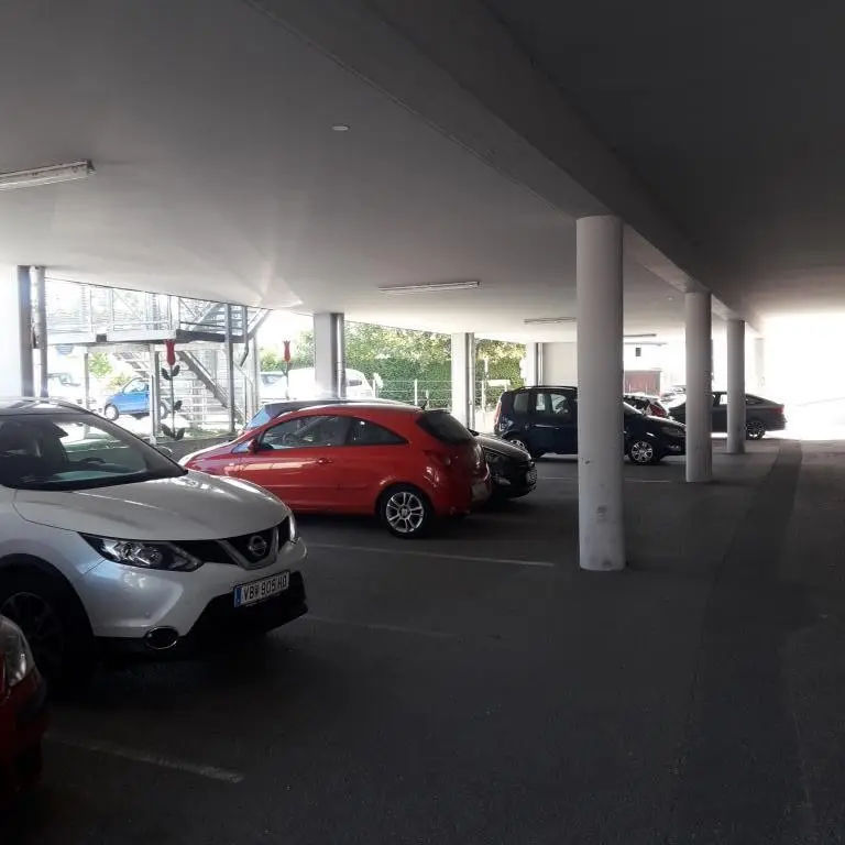 Rented office and retail Anlegerwohnung