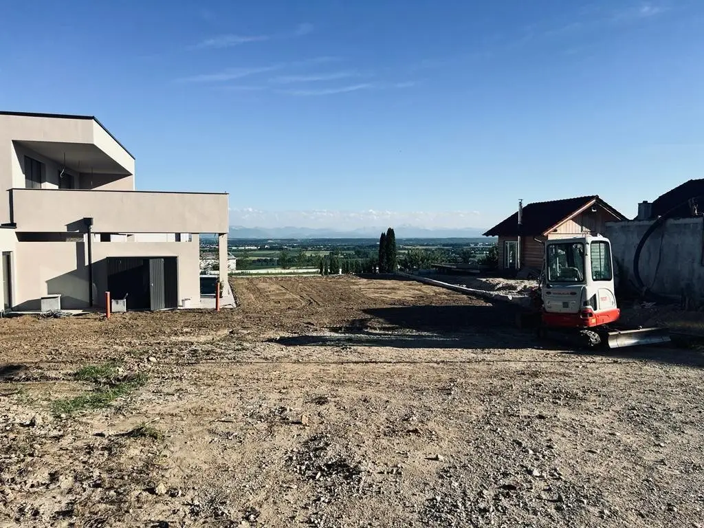 Ruhig gelegenes Baugrundstück mit Fernblick Wohnung