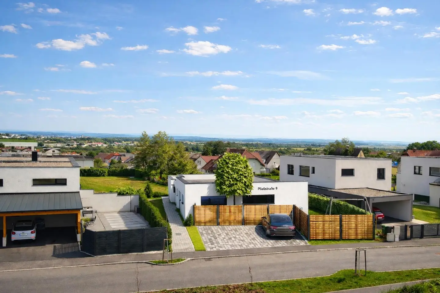 Turnkey bungalow to individual specification Familienwohnung quietly located
