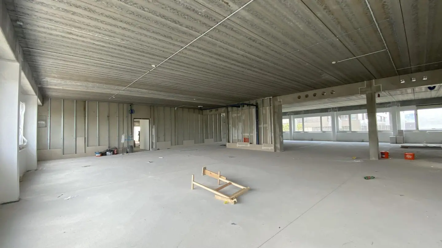 Neubauwohnung mit Aufzug und Klimaanlage