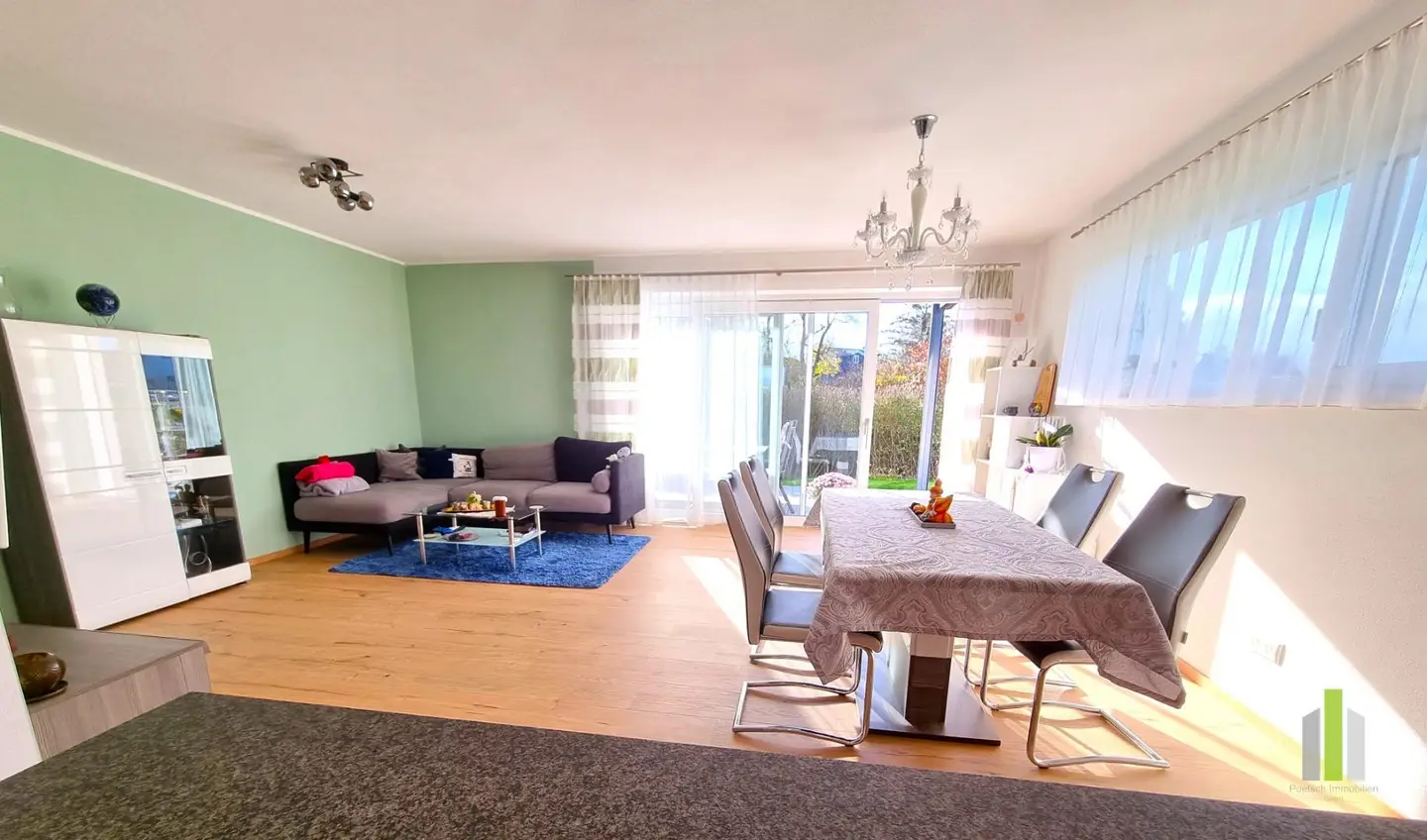 Sonnige neubauwohnung mit privatgarten und Carport