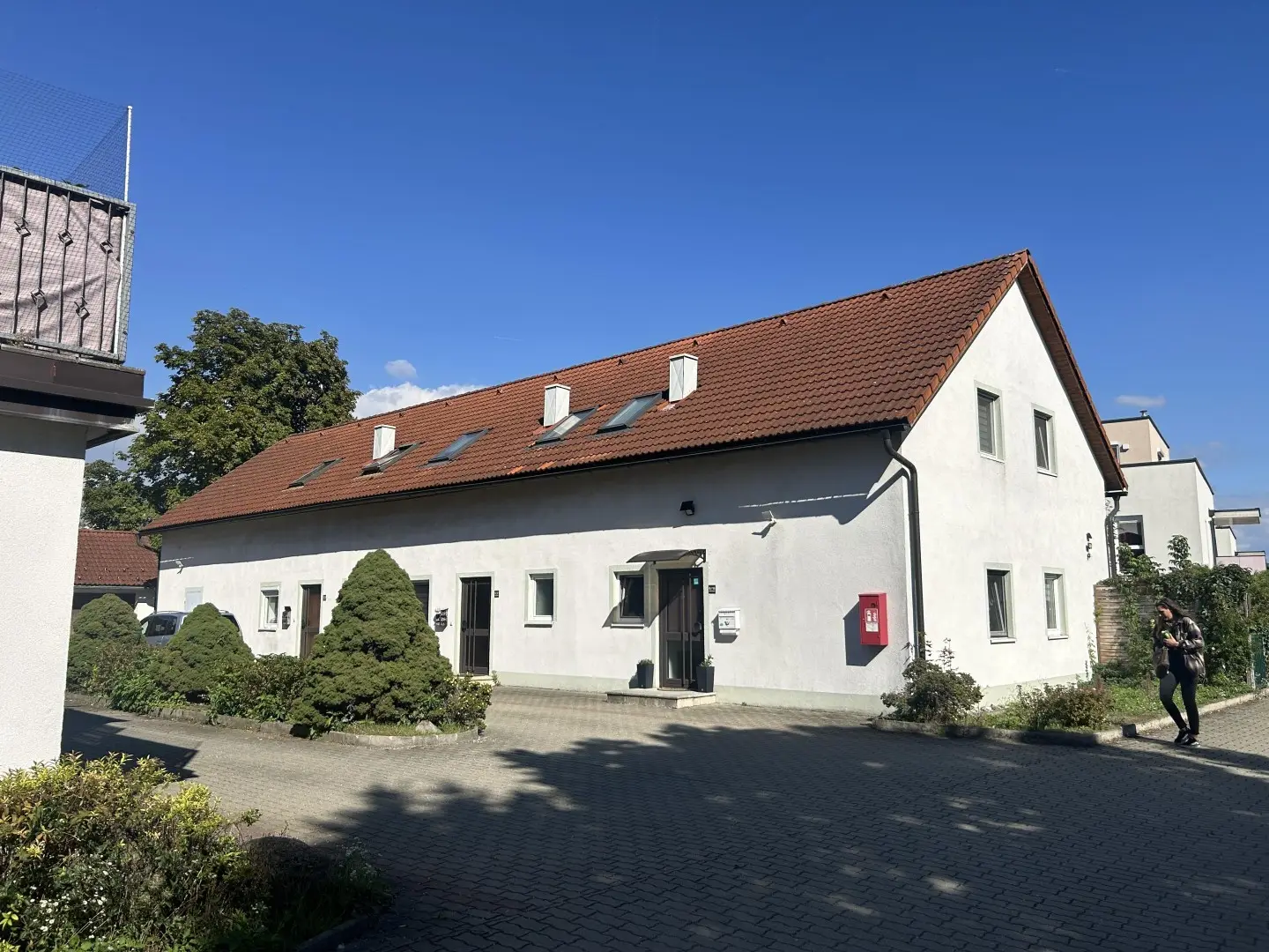 Renditestarker Vierkanthof gepflegte Anlegerwohnung
