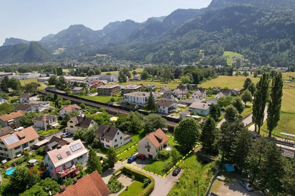 Gartenwohnung mit Terrasse und Bergblick