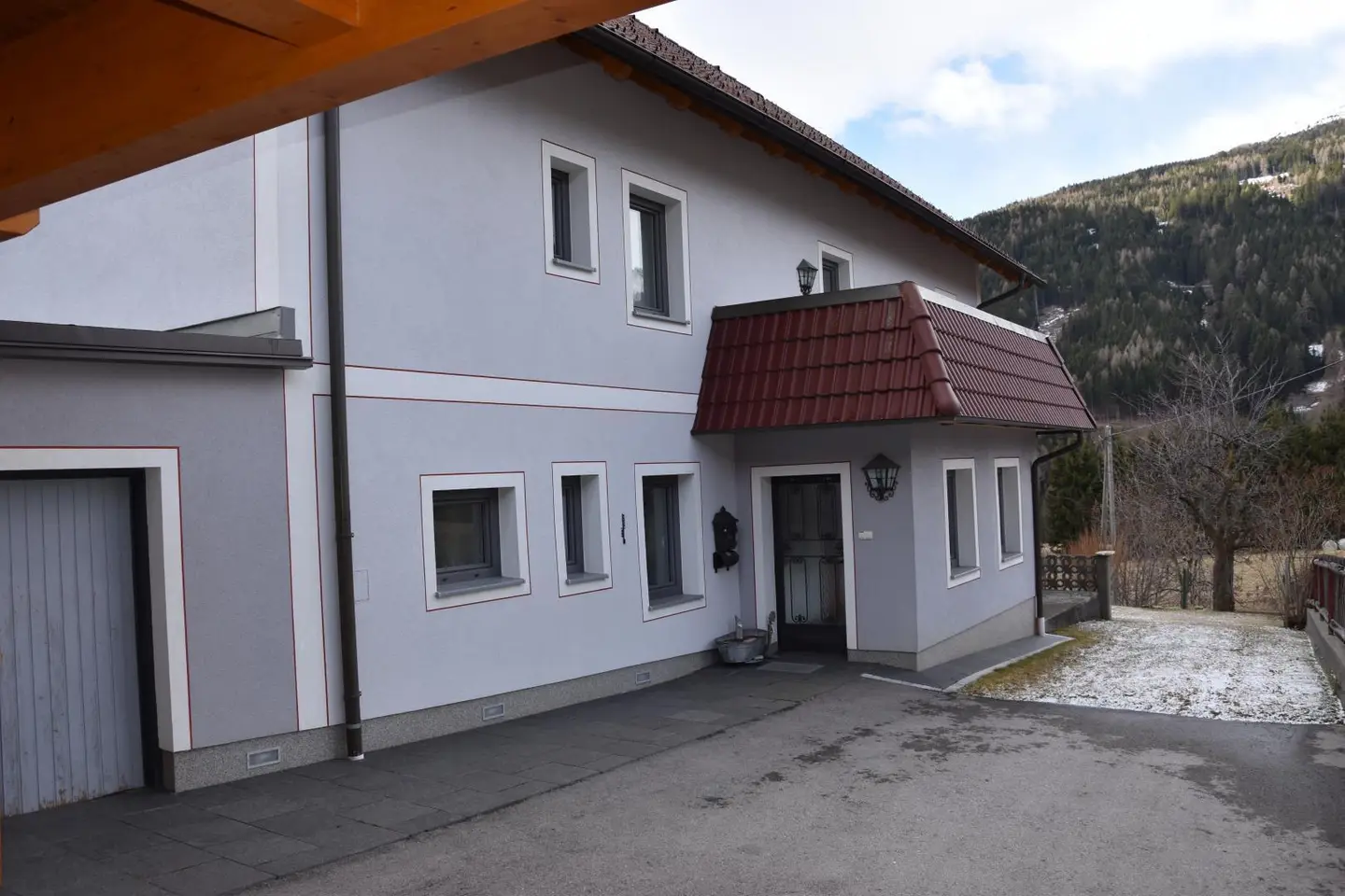 Familienwohnung nahe Katschberg mit Garage und Carport
