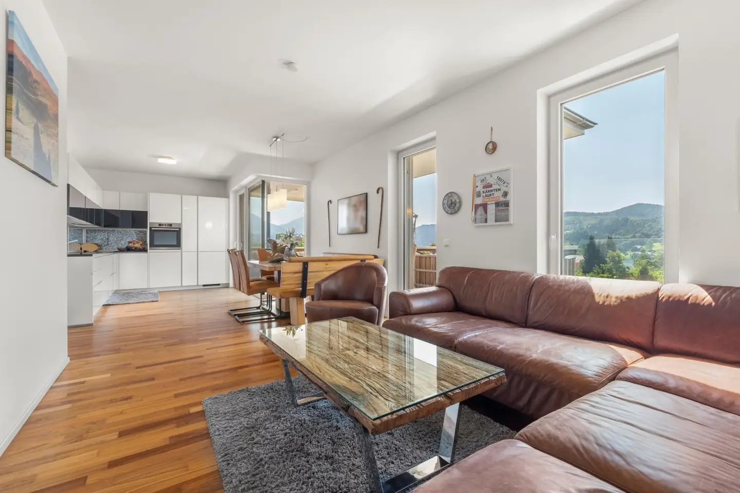 Penthouse with panoramic balcony by Millstätter See