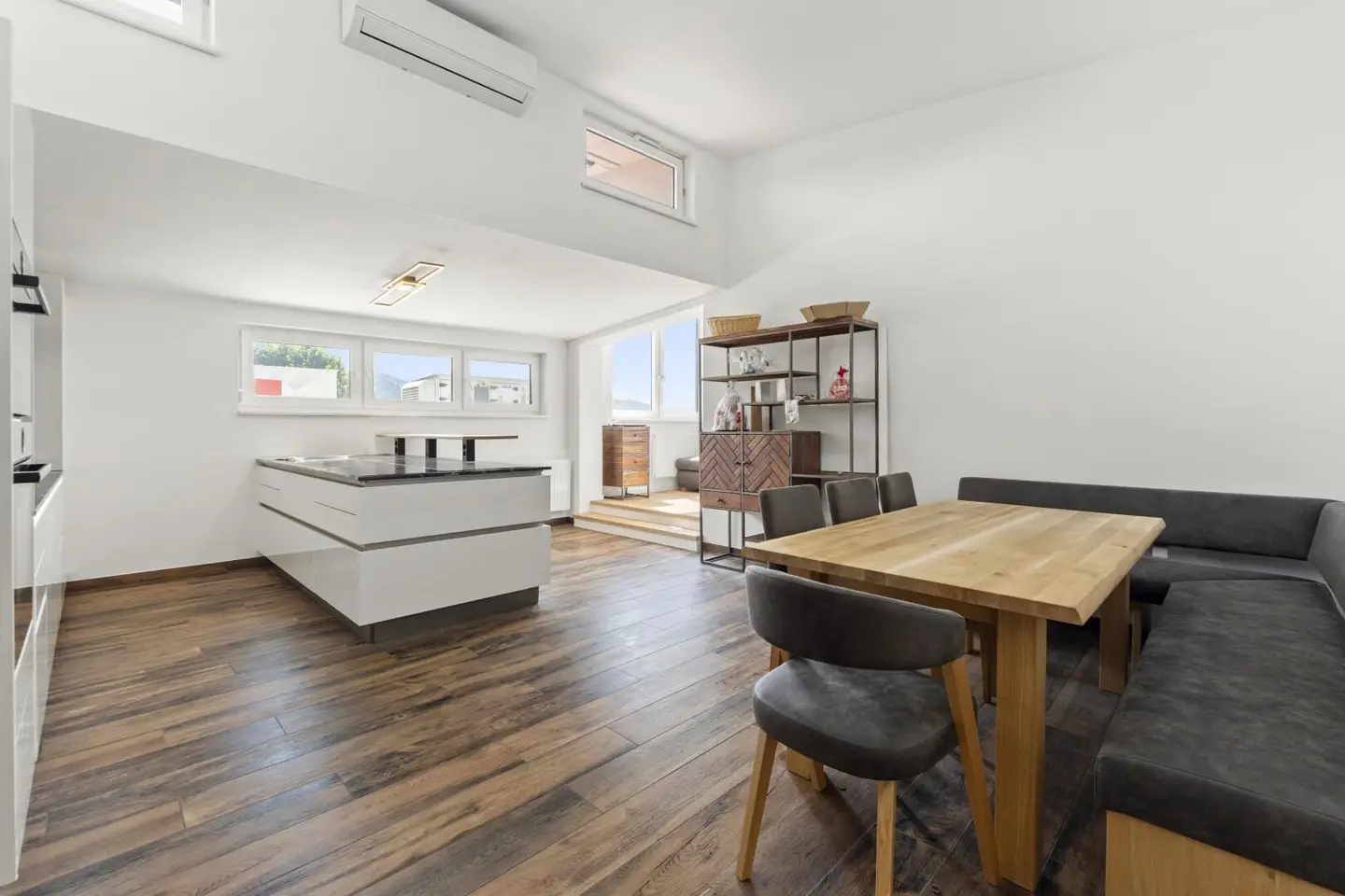Attraktive Eigentumswohnung - Penthouseebene