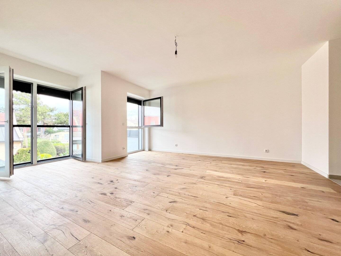 First occupancy garden apartment near U2 Seestadt