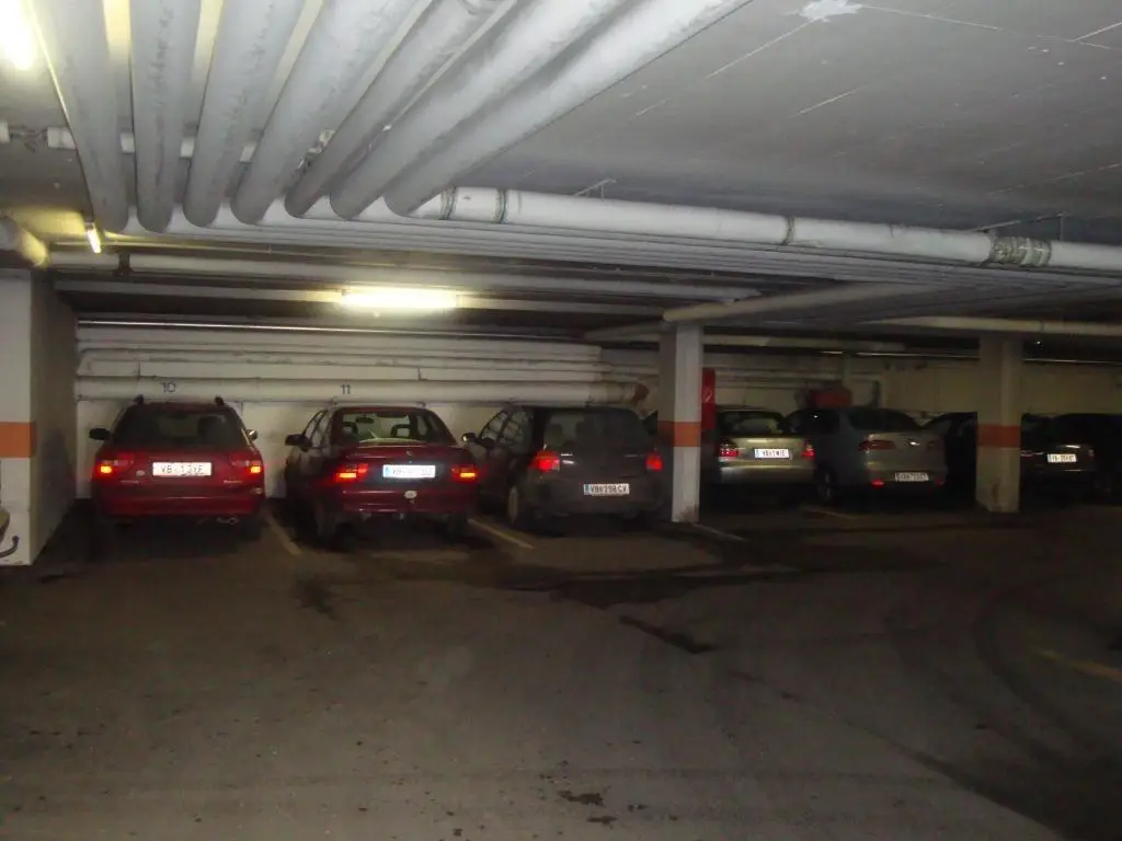Tiefgaragenplatz im Burgstall Anlegerwohnung