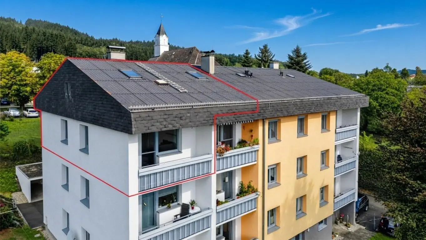 Maisonettewohnung mit Privatgarten und Garage
