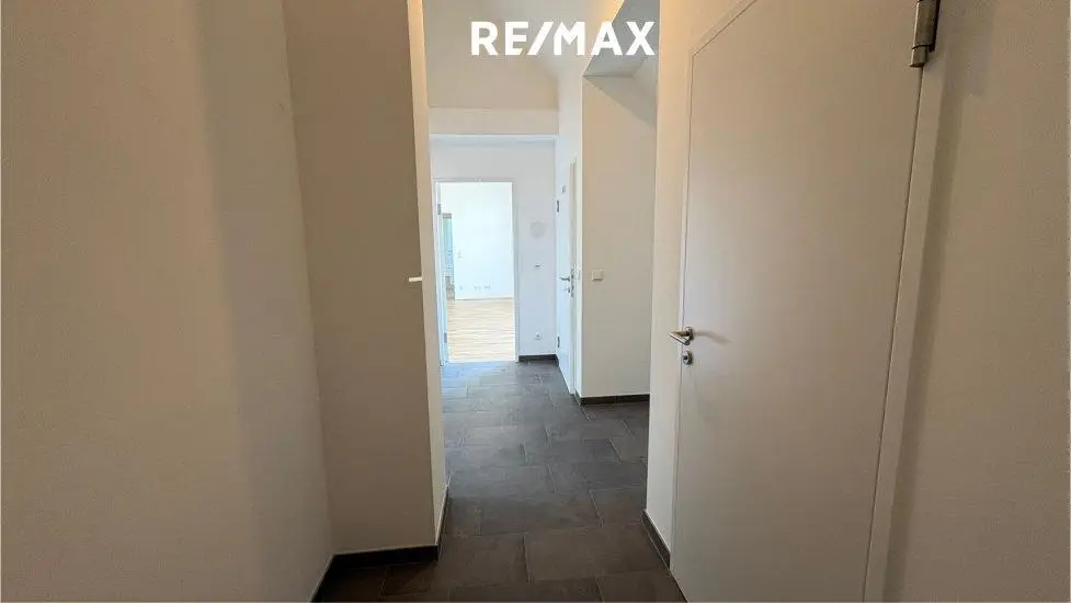 Neue Dachgeschosswohnung mit 124 m² in Oberweis zu mieten!