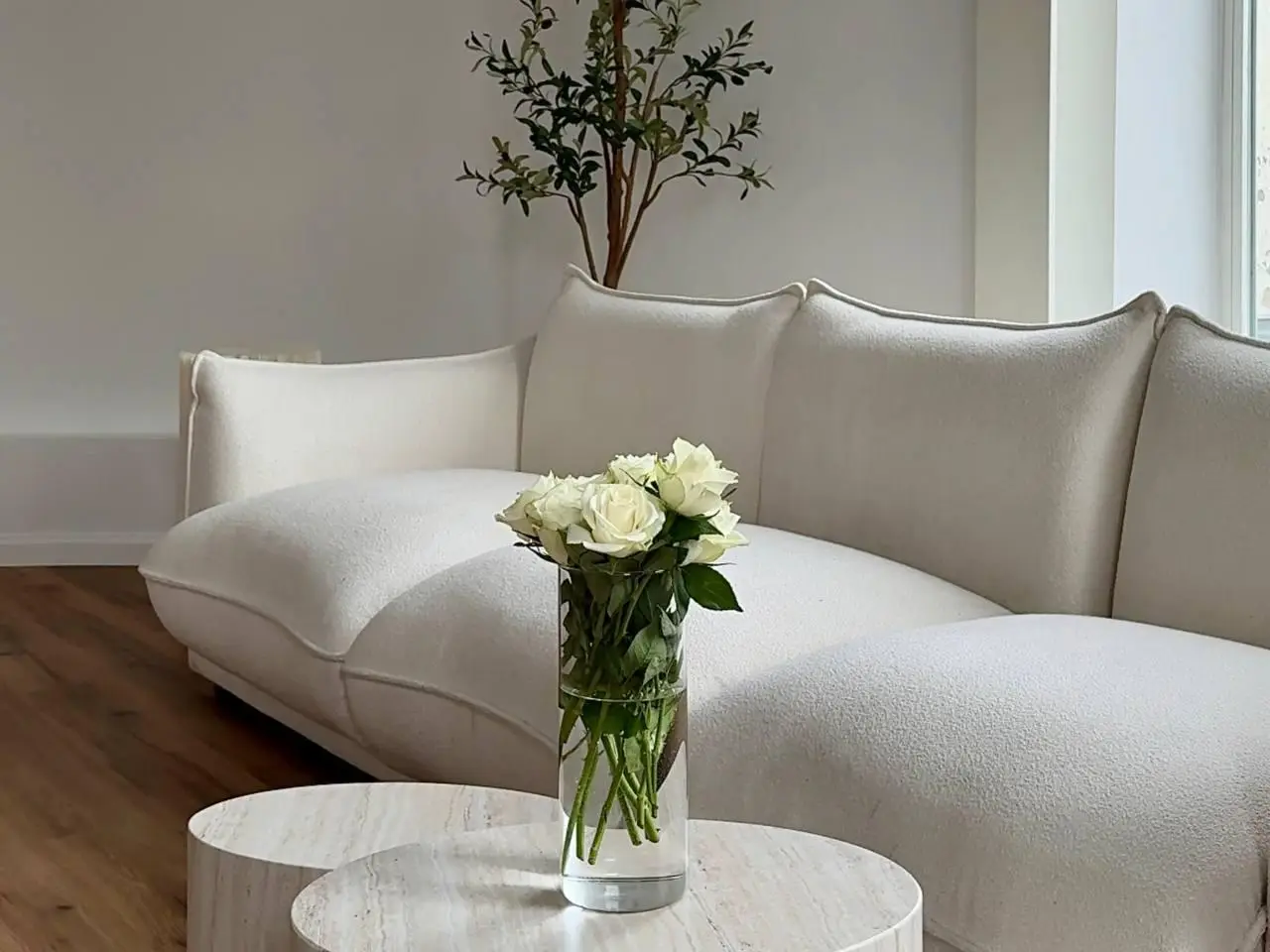 Attic apartment with Kahlenberg view in representative beauty institute