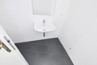 PREISREDUKTION! Repräsentatives Altbau-Büro in 1070 Wien – Nähe Westbahnstraße / Kaiserstraße