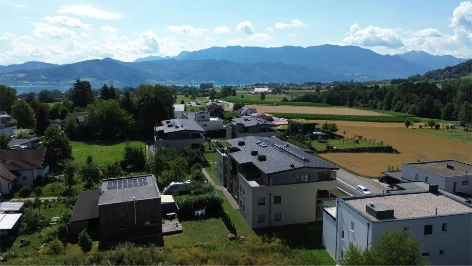 Holiday apartment near Attersee with balcony and green view
