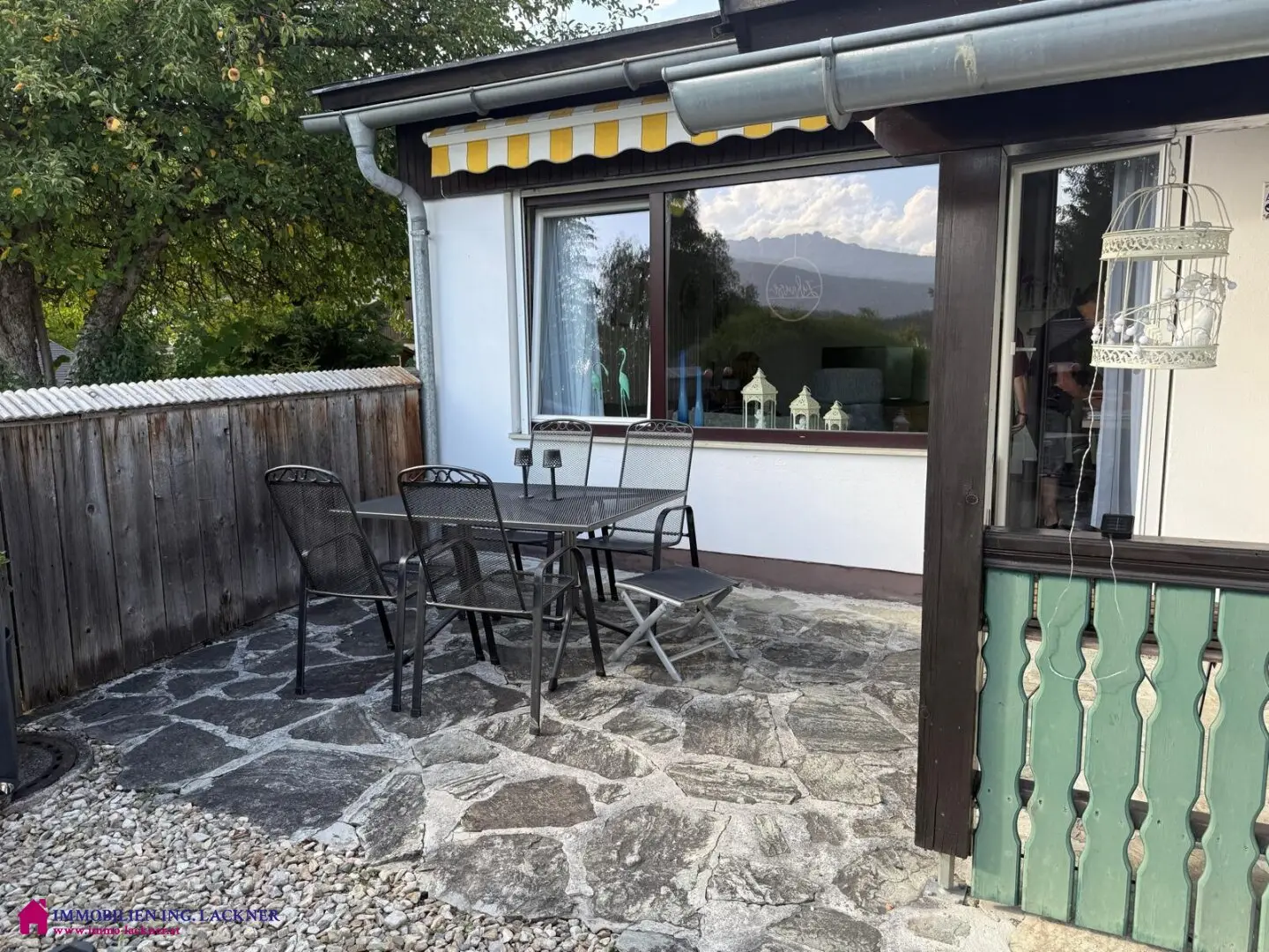 Charming Bungalow with dreamlike Grimming view in Bad Mitterndorf