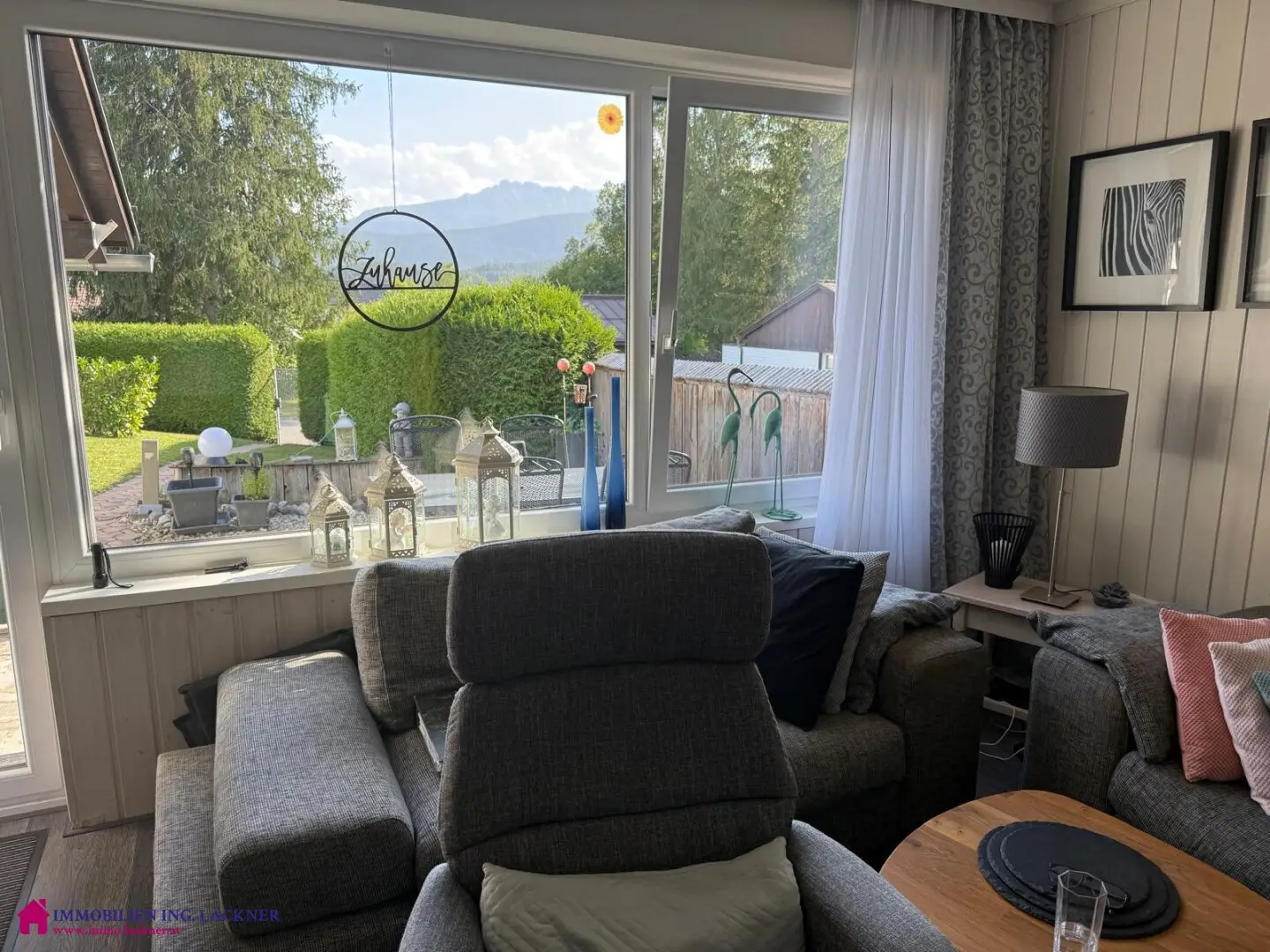 Charming Bungalow with dreamlike Grimming view in Bad Mitterndorf
