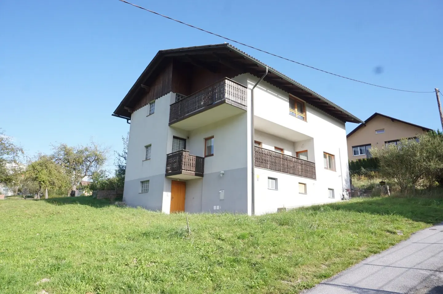 Wohnen im Grünen: Ein- bzw. Zweifamilienwohnhaus in Kapfenberg / Parschlug
