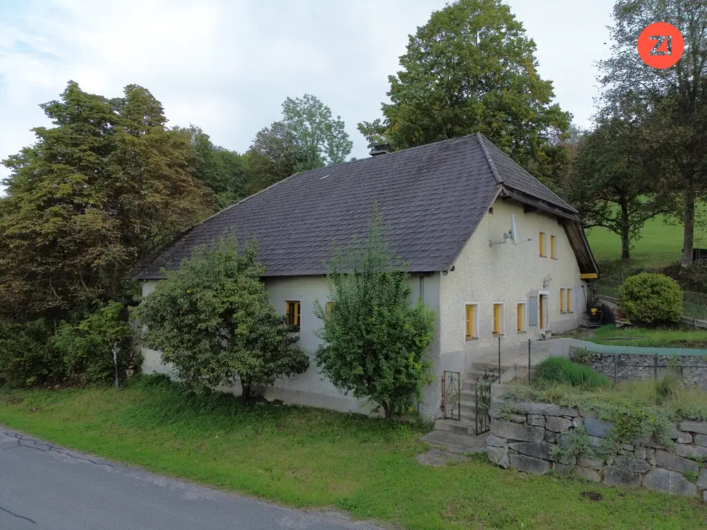 Ländliches Sacherl mit großem Garten Wohnung