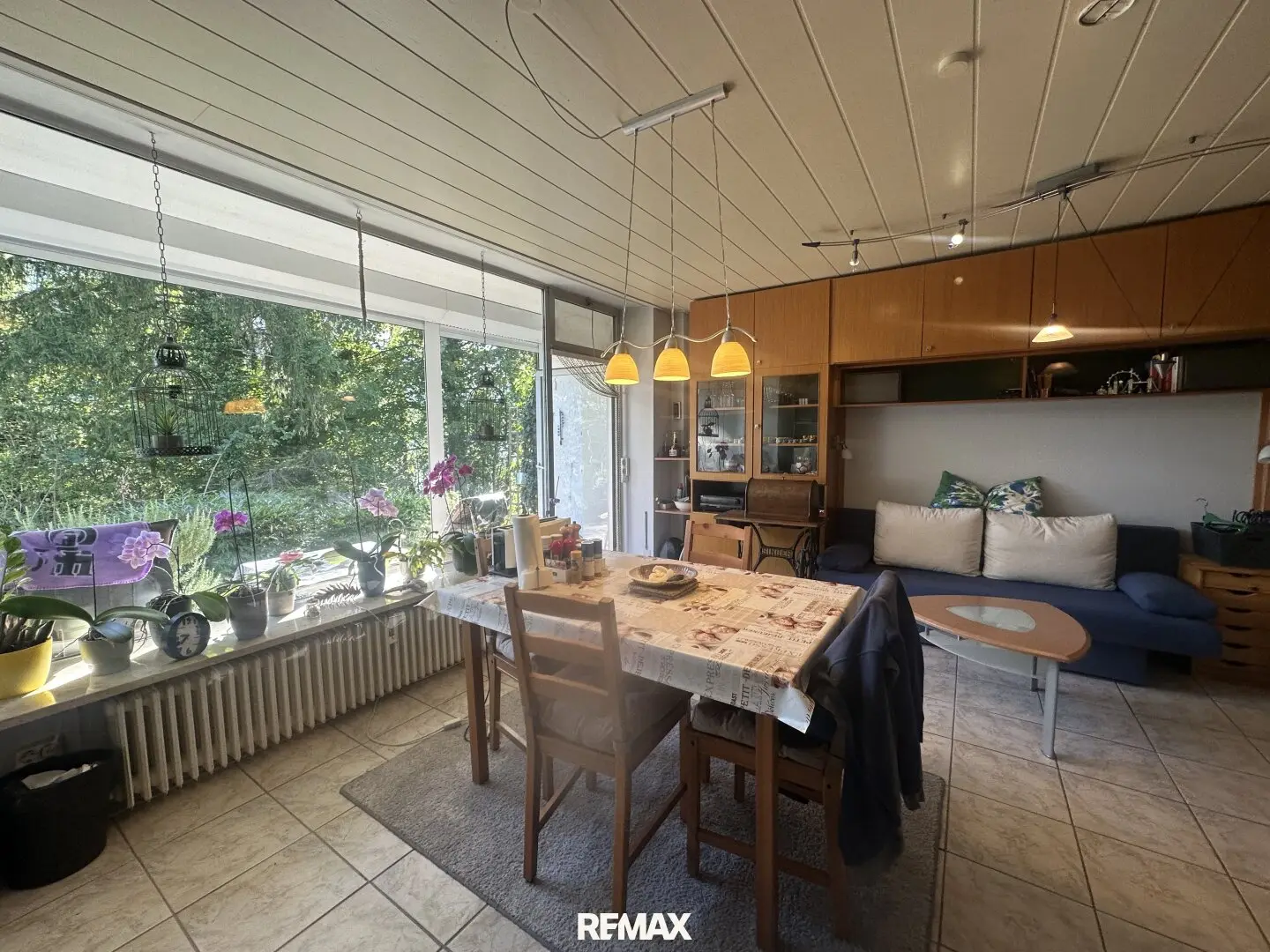charmante, leistbare Wohnung mit teilweisem Seeblick