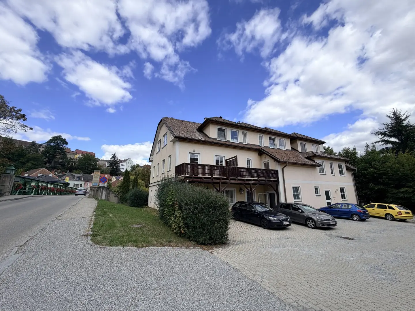 Pazifiziertes Zinshaus in Waidhofen an der Thaya