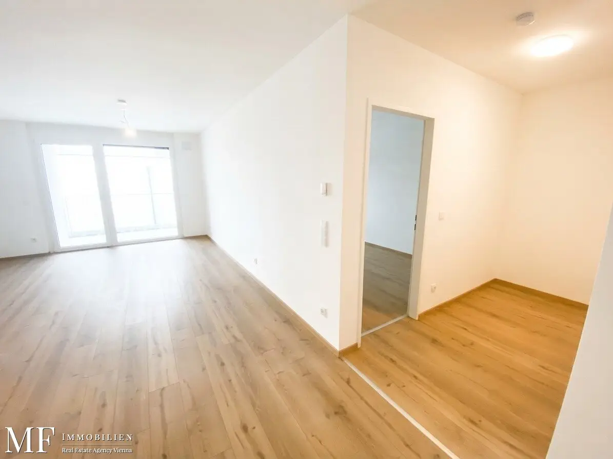 Neuwertige 2 Zimmer mit Balkon, befristet vermietet